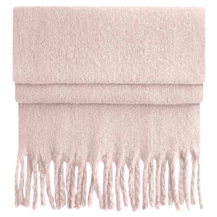 Fluffy scarf Thumbnail